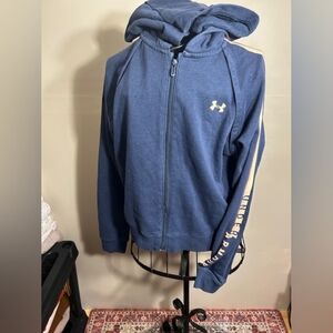 under armour size medium womens athletic shirt active wear long sleeve hoodie